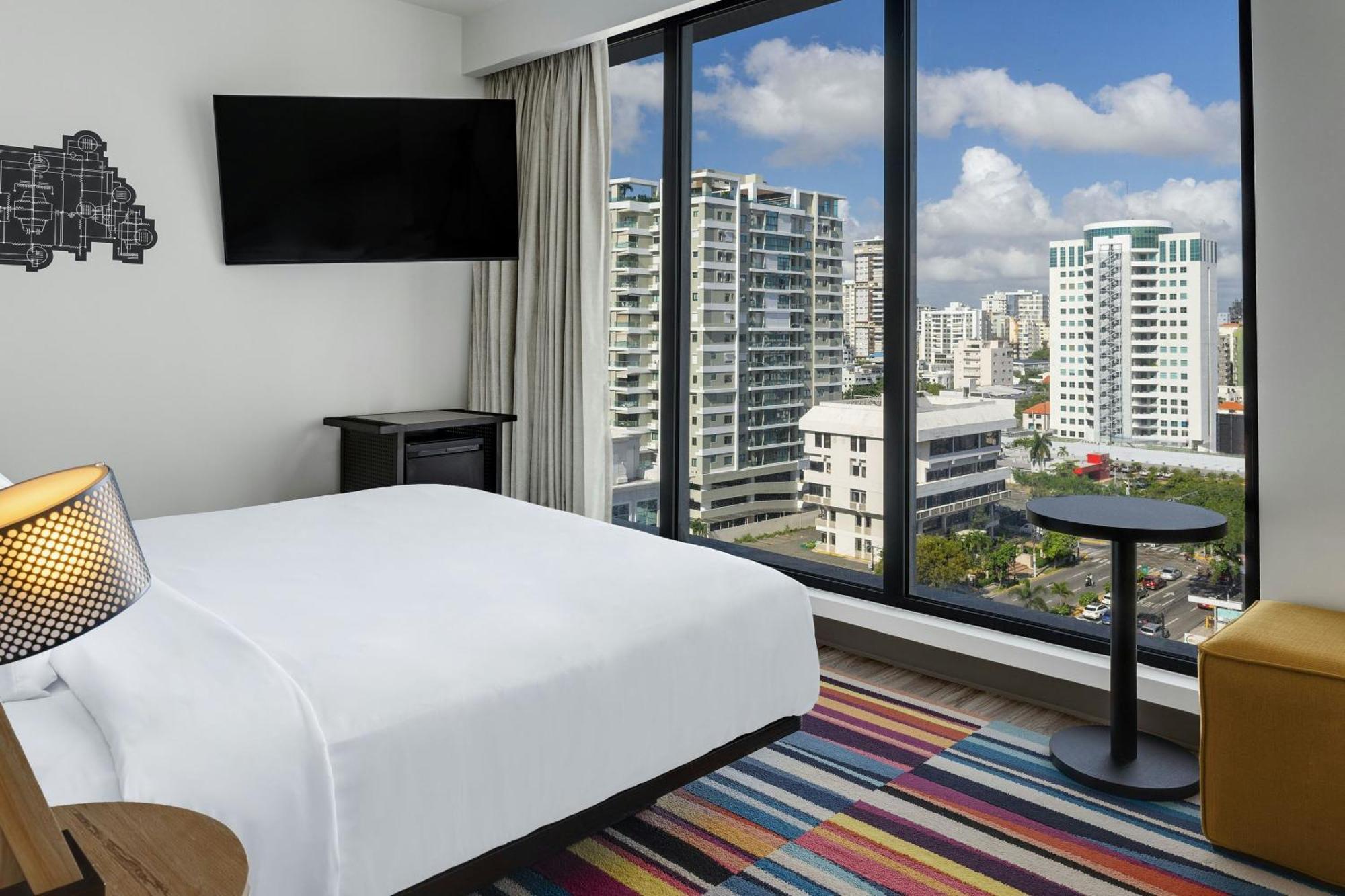 ホテル Aloft Santo Domingo Piantini エクステリア 写真